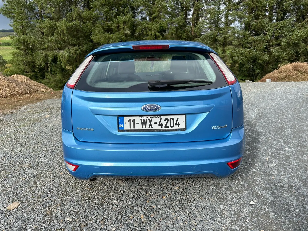 Car - Image 3