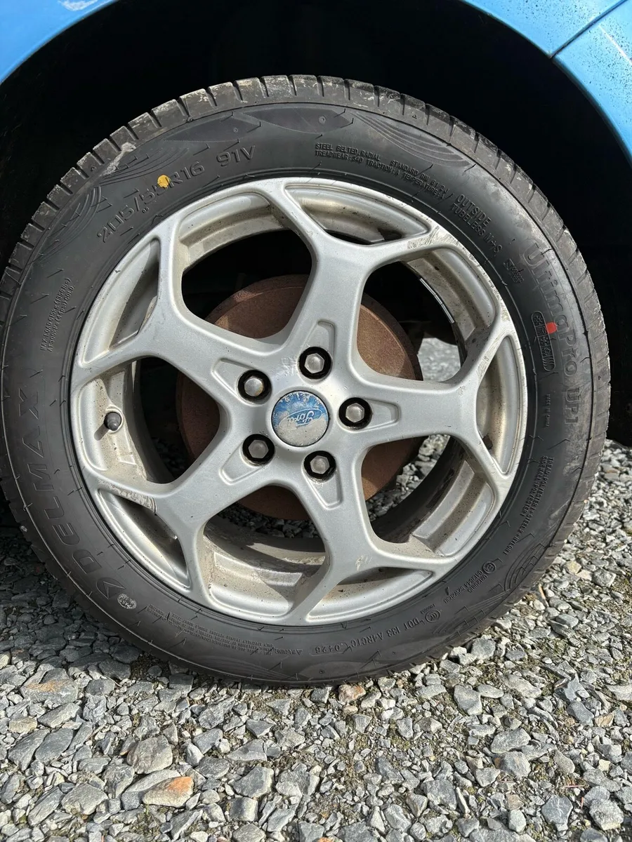 Car - Image 6