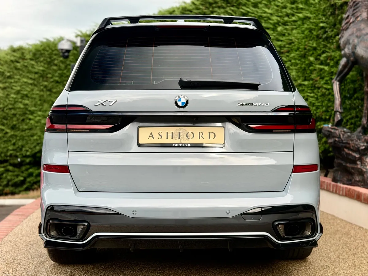BMW X7 2024 - Image 5