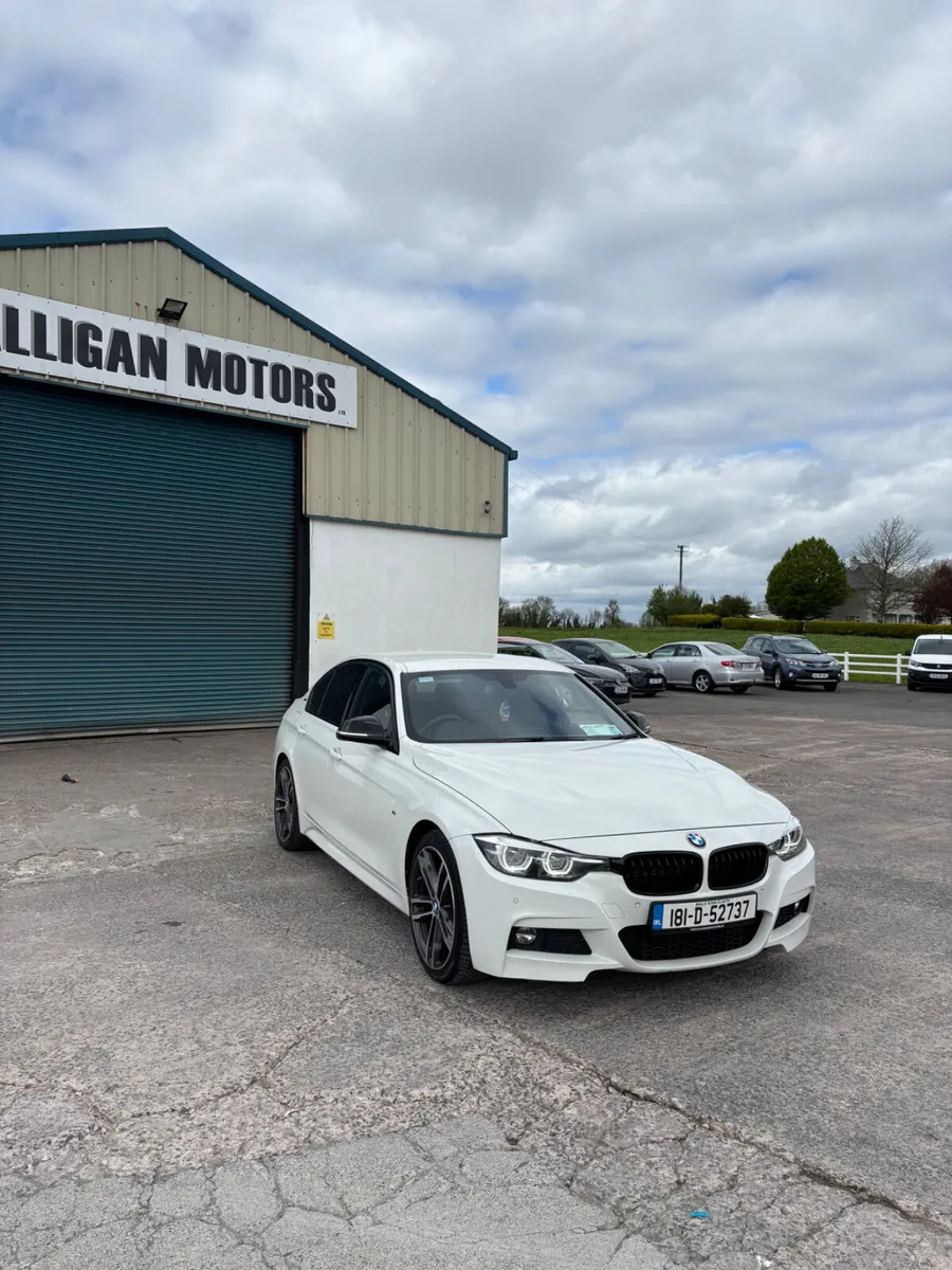 BMW 3-Series 2018 Msport - Image 4