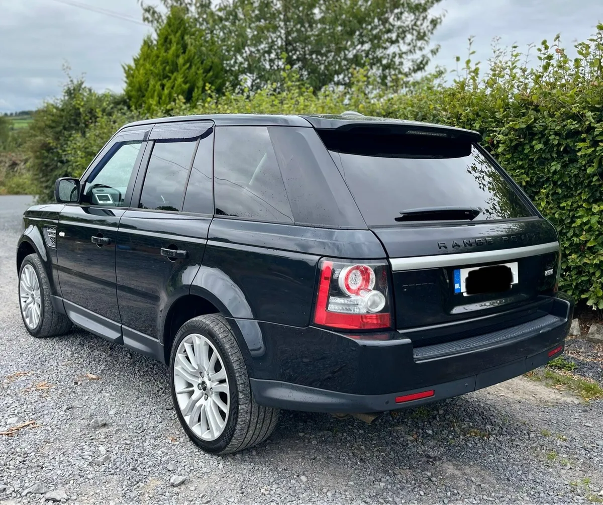 Range Rover Sport 3.0 TDV6 - Image 3