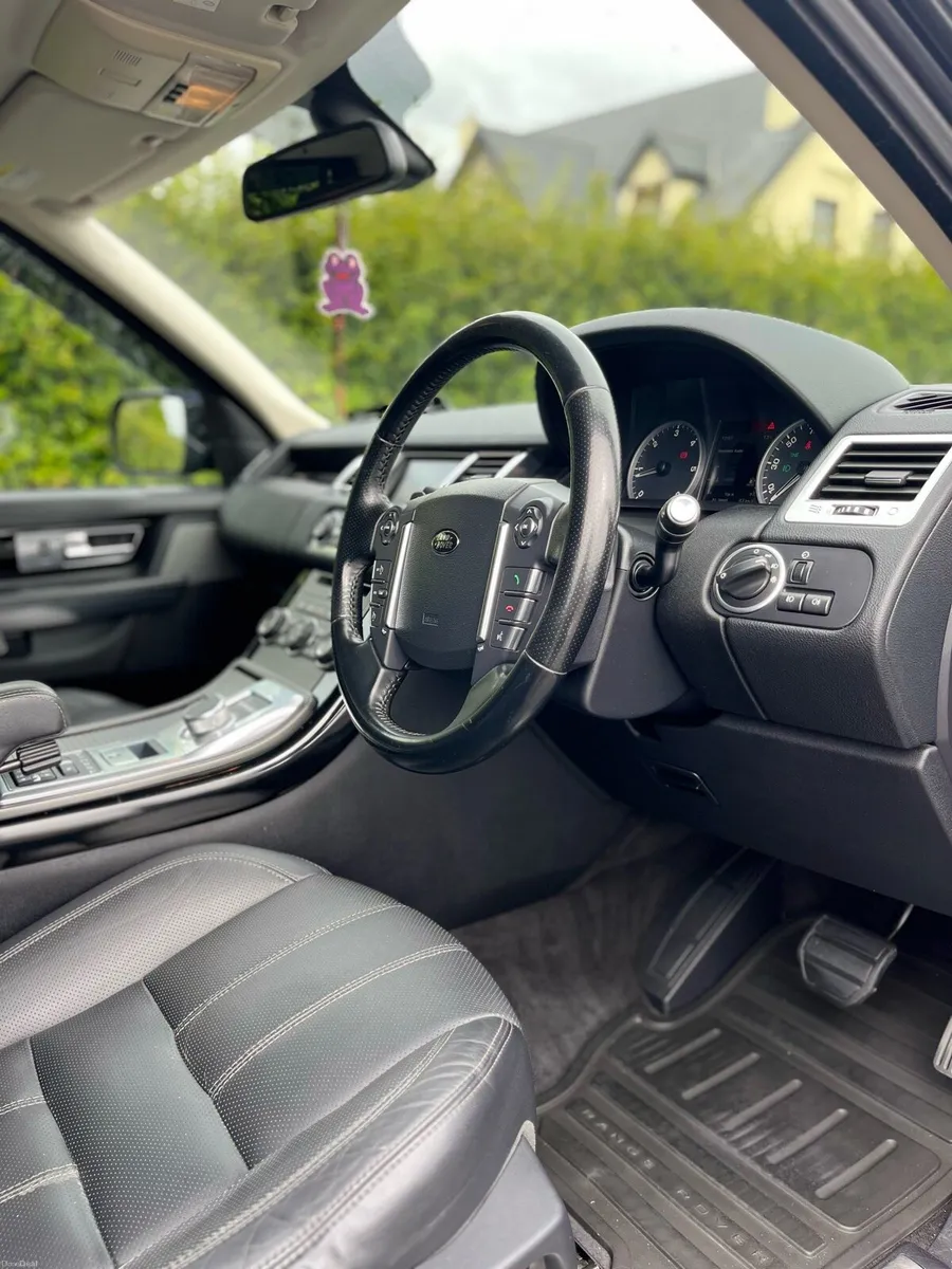 Range Rover Sport 3.0 TDV6 - Image 6