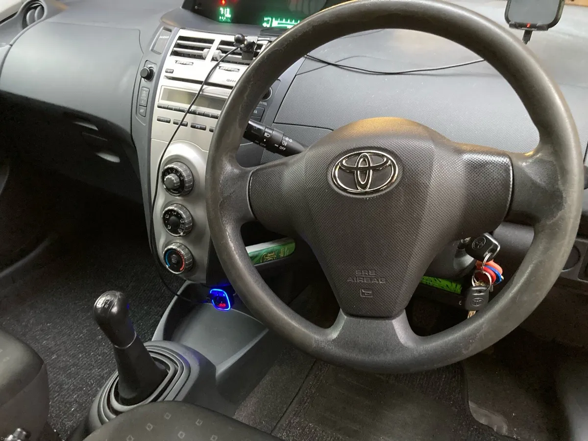 Toyota Yaris 2006/ NCT/Tax - Image 6