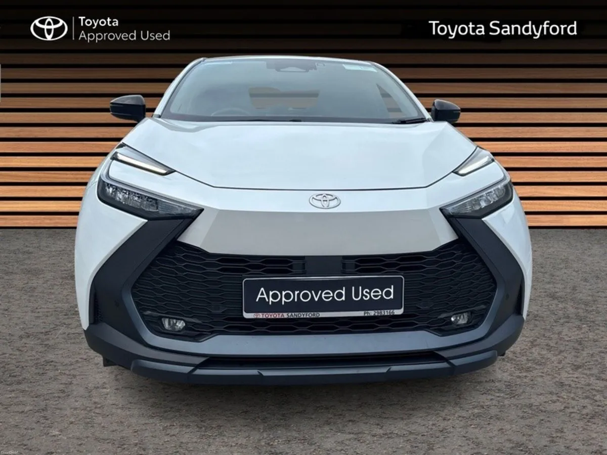 Toyota C-HR HYBRID SPORT AUTOMATIC // HEATED SEATS - Image 5