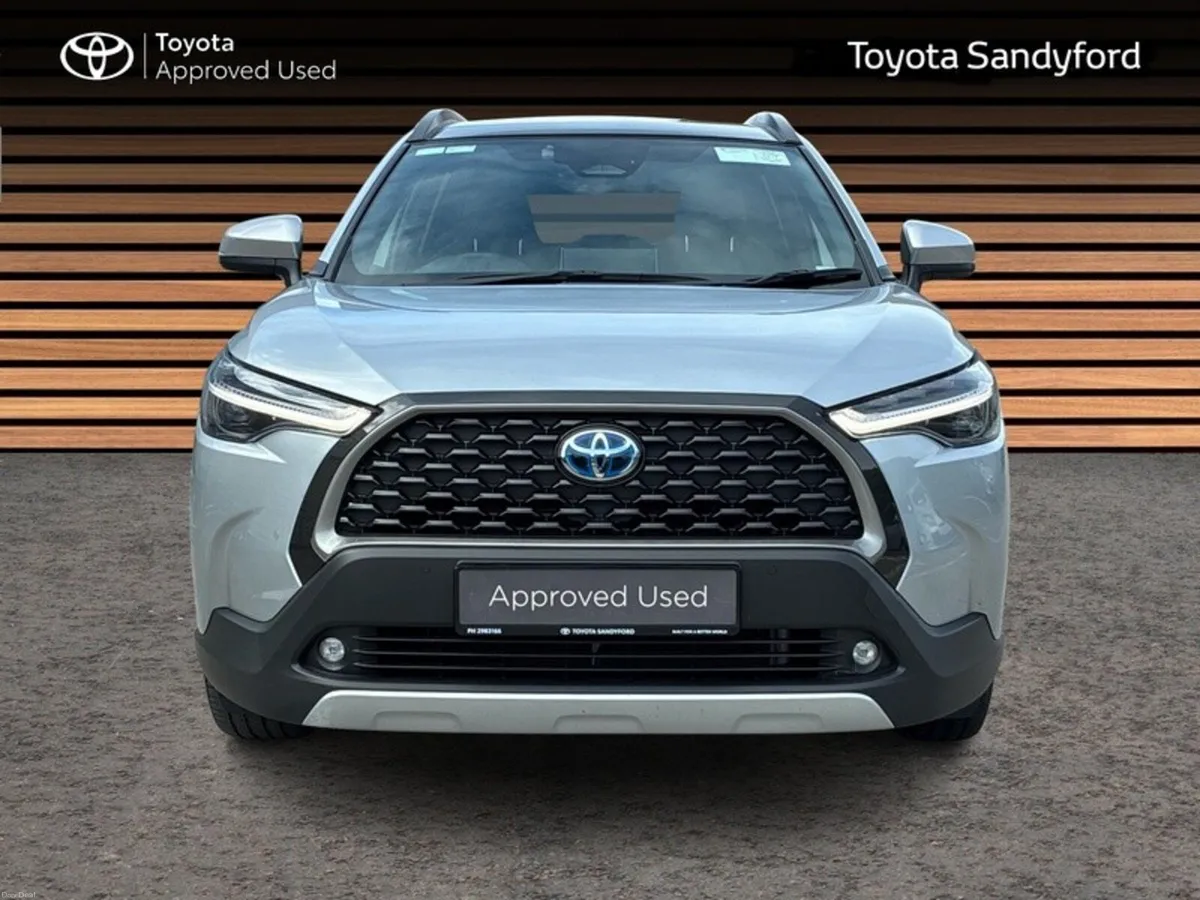 Toyota Corolla Cross TOP SPEC SOL 1.8 HYBRID SOL P - Image 5
