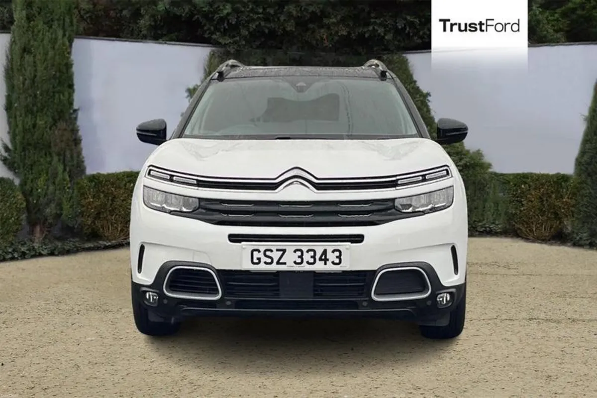 Citroen C5 Aircross 1.6 Plug-in Hybrid 225 Black E - Image 6
