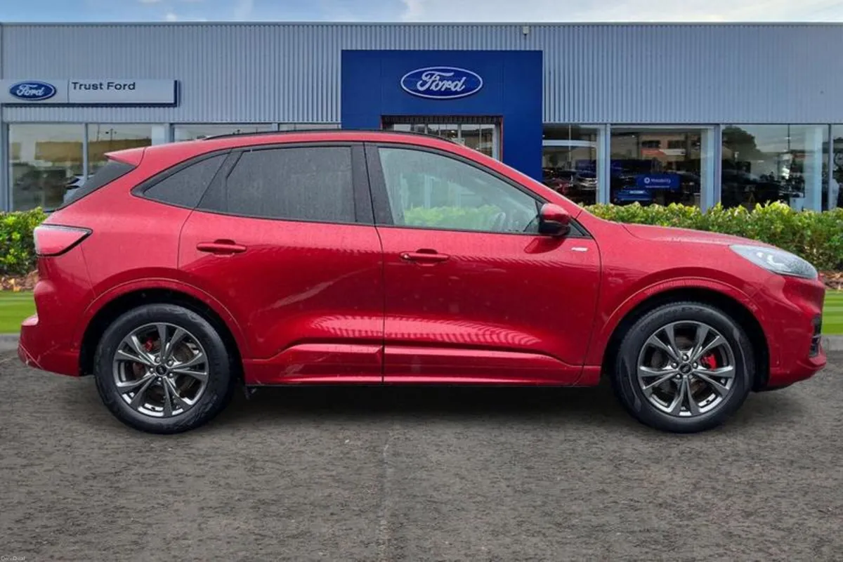 Ford Kuga 2.5h Duratec ST-Line Edition SUV 5dr - R - Image 3
