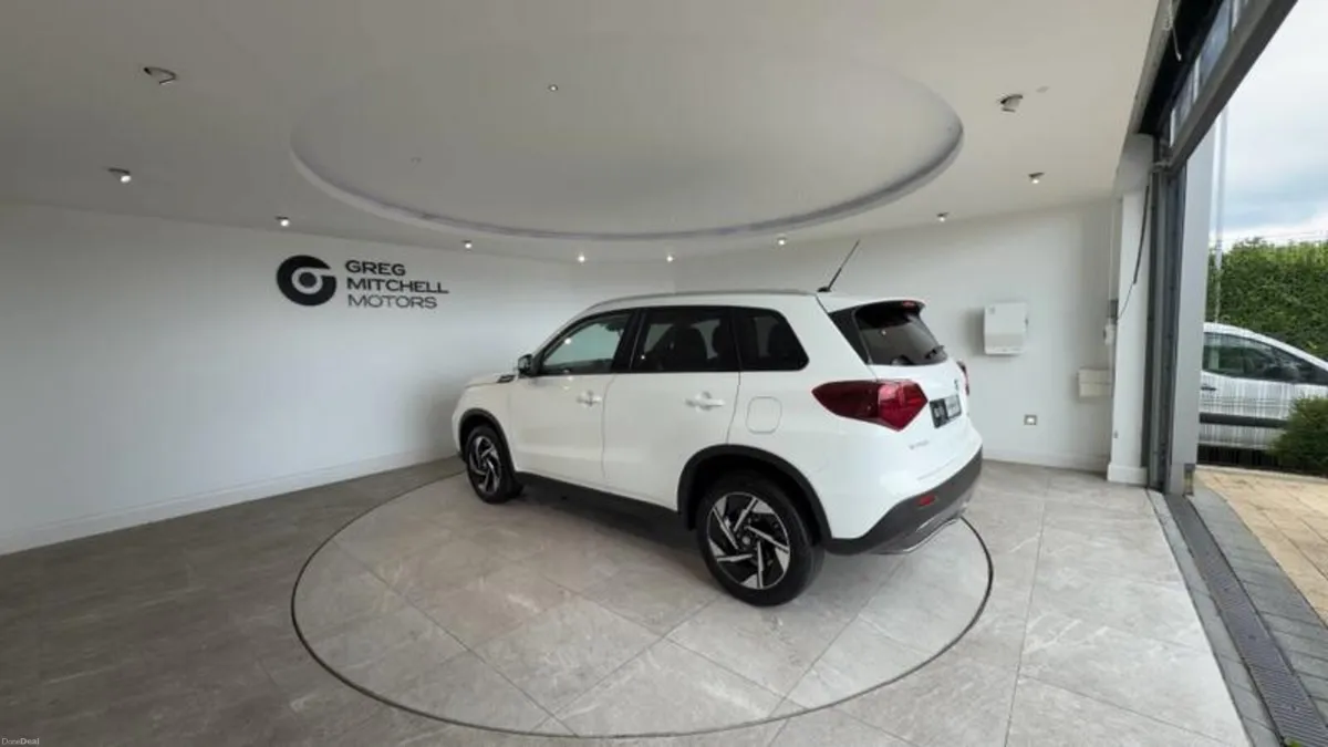 Suzuki Vitara 1.4 Boosterjet Mild Hybrid Ultra 5dr - Image 5