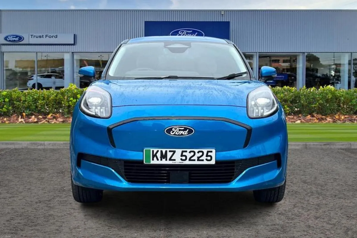 Other Other 123kW Premium 43kWh 5dr Auto - Image 6