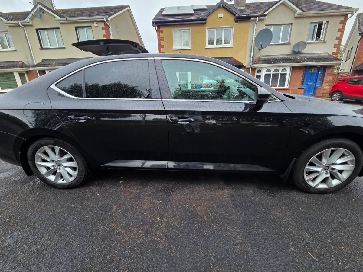 2024 Skoda Superb - Image 2