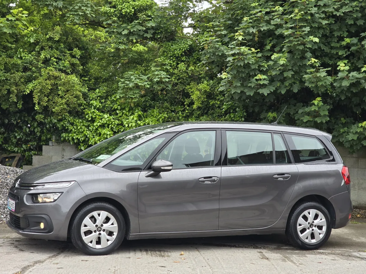 Citroen Grand C4 Spacetourer petrol ⛽️ 2019 - Image 2