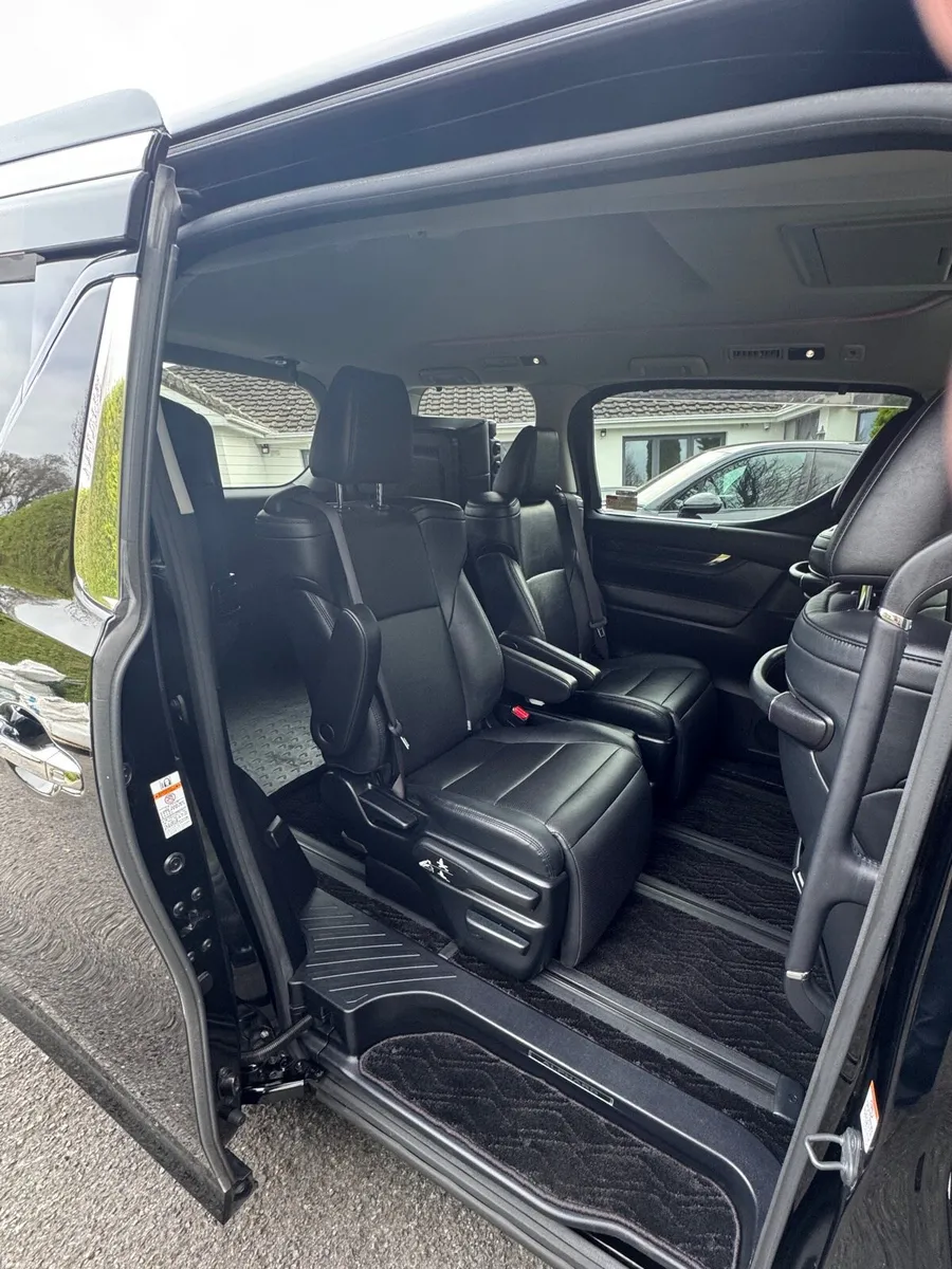 Toyota Alphard E4 hybrid synergy drive - Image 5