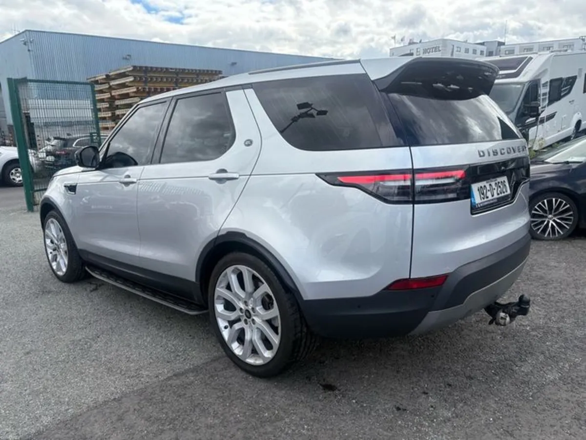 2019 Land Rover Discovery 3.0L SDV6 Auto 7 Seats - Image 4