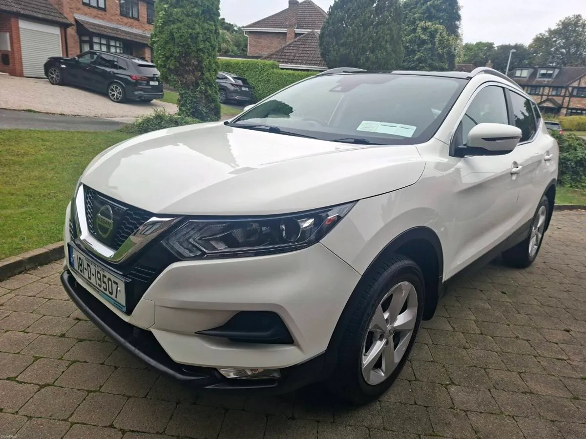 NISSAN QASHQAI 1.2 PETROL 2018 ONLY 99000 KLMS - Image 6