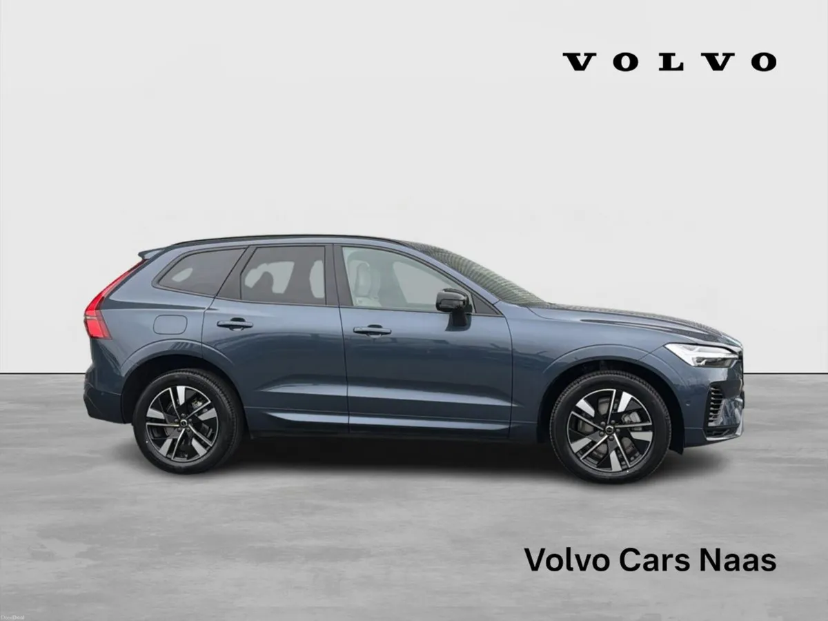 Volvo XC60 DEMO  0.95% PCP T6 AWD PHEV Plus Dark - Image 3