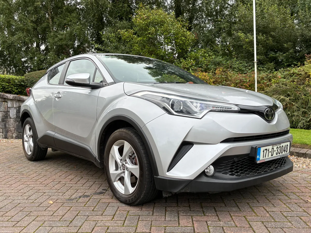 Toyota C-HR 1.2 LUNA - Image 2