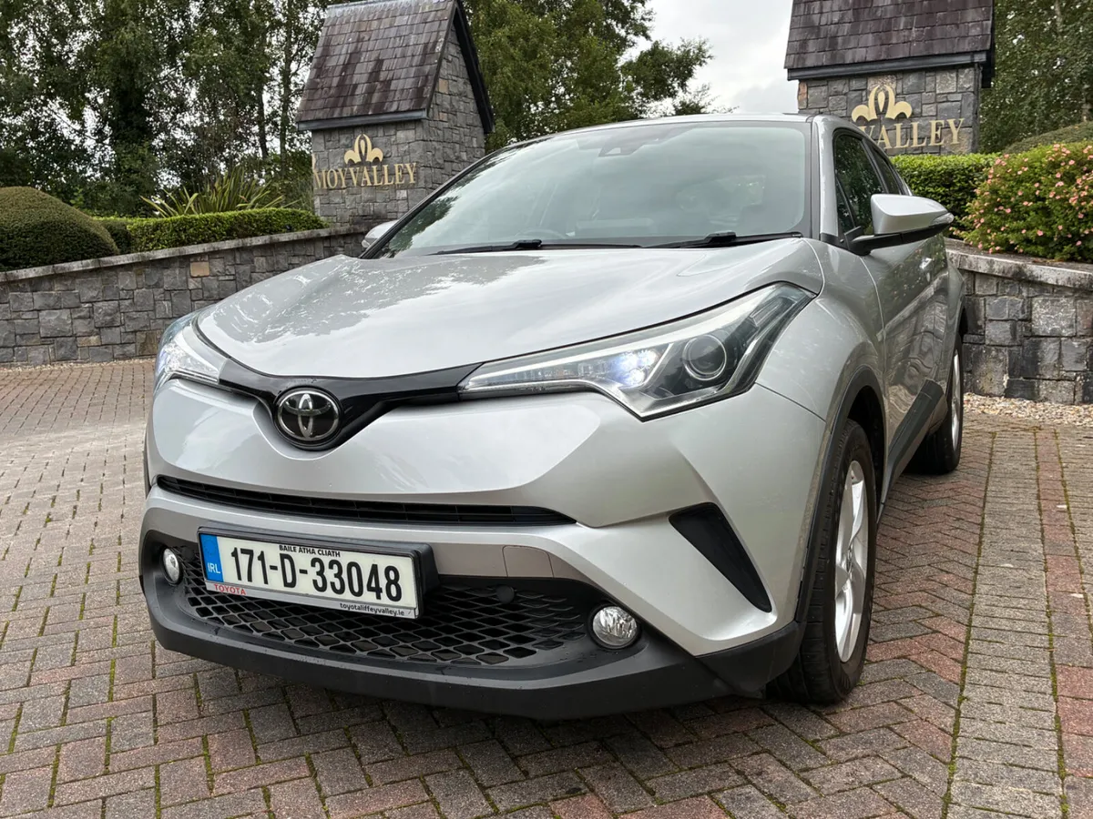 Toyota C-HR 1.2 LUNA - Image 6