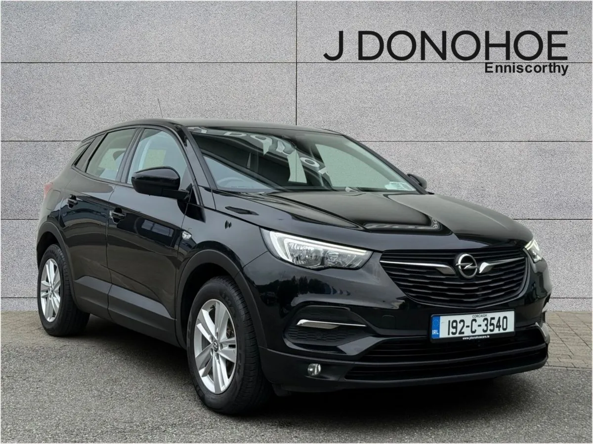 Opel Grandland X SC 1.2i 130PS 6 Speed - Image 1