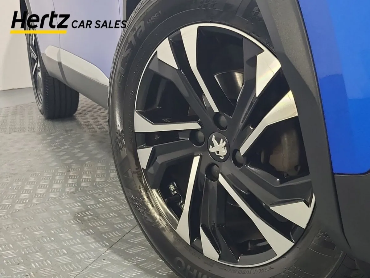 Peugeot 2008 WARRANTY TILL JULY 2028!! Allure 1.2 - Image 6