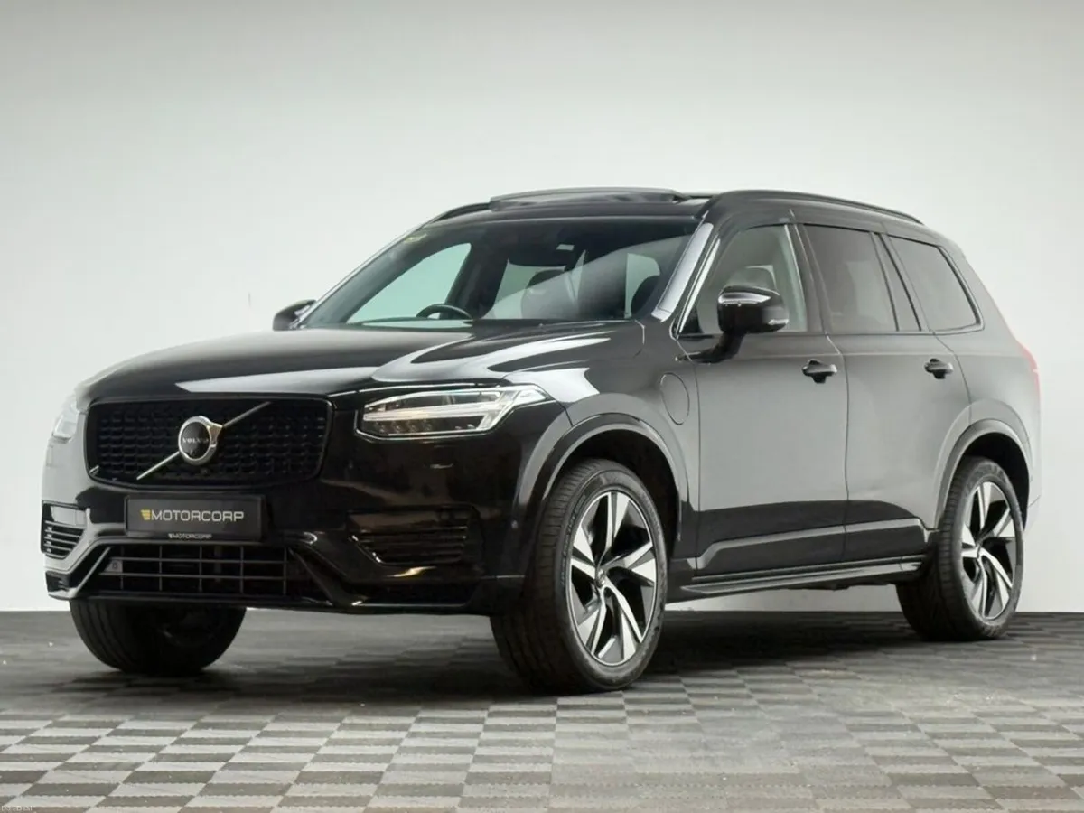 Volvo XC90 R-DESIGN T8 2.0 PHEV *7 SEATER* - Image 3
