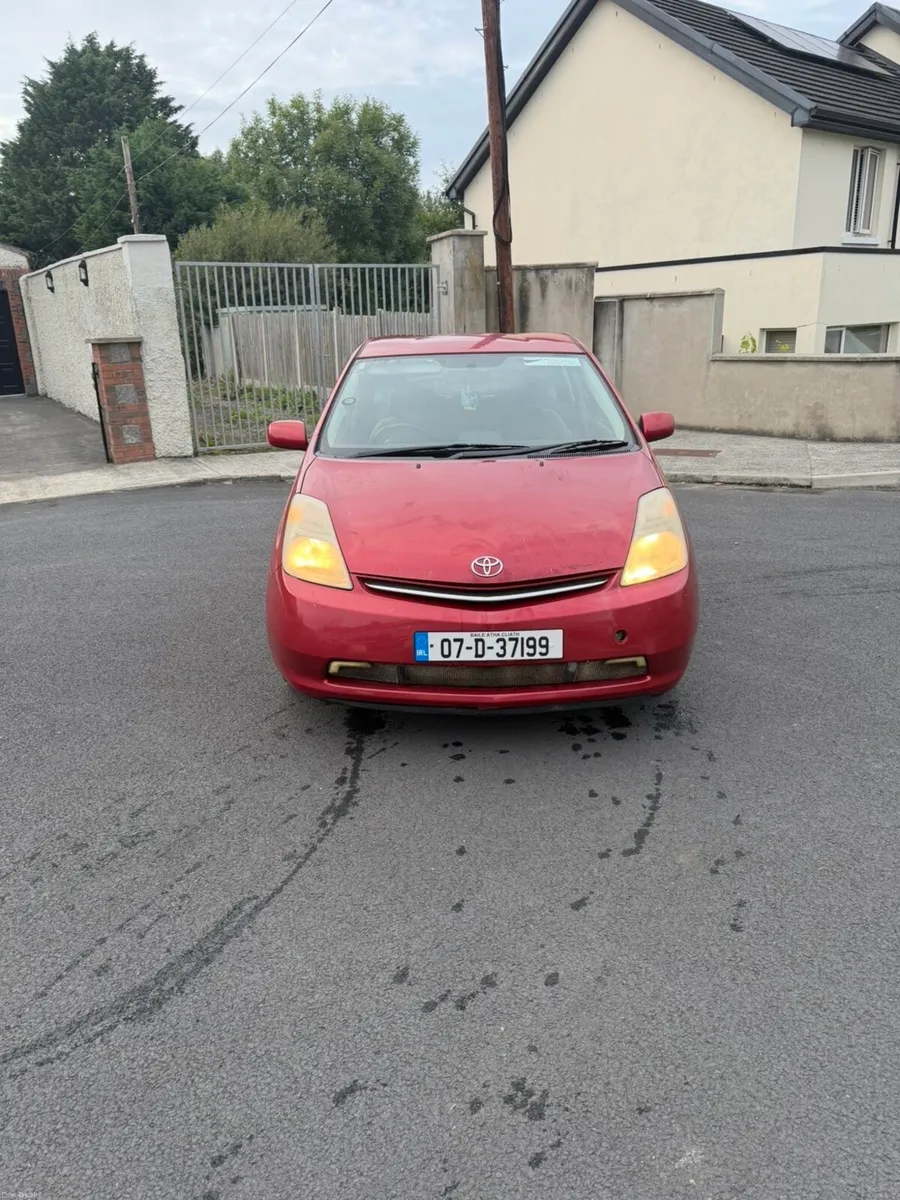 Toyota Prius Nct 02-27 - Image 1