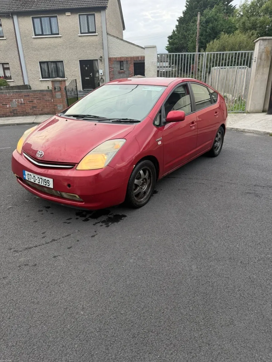 Toyota Prius Nct 02-27 - Image 3