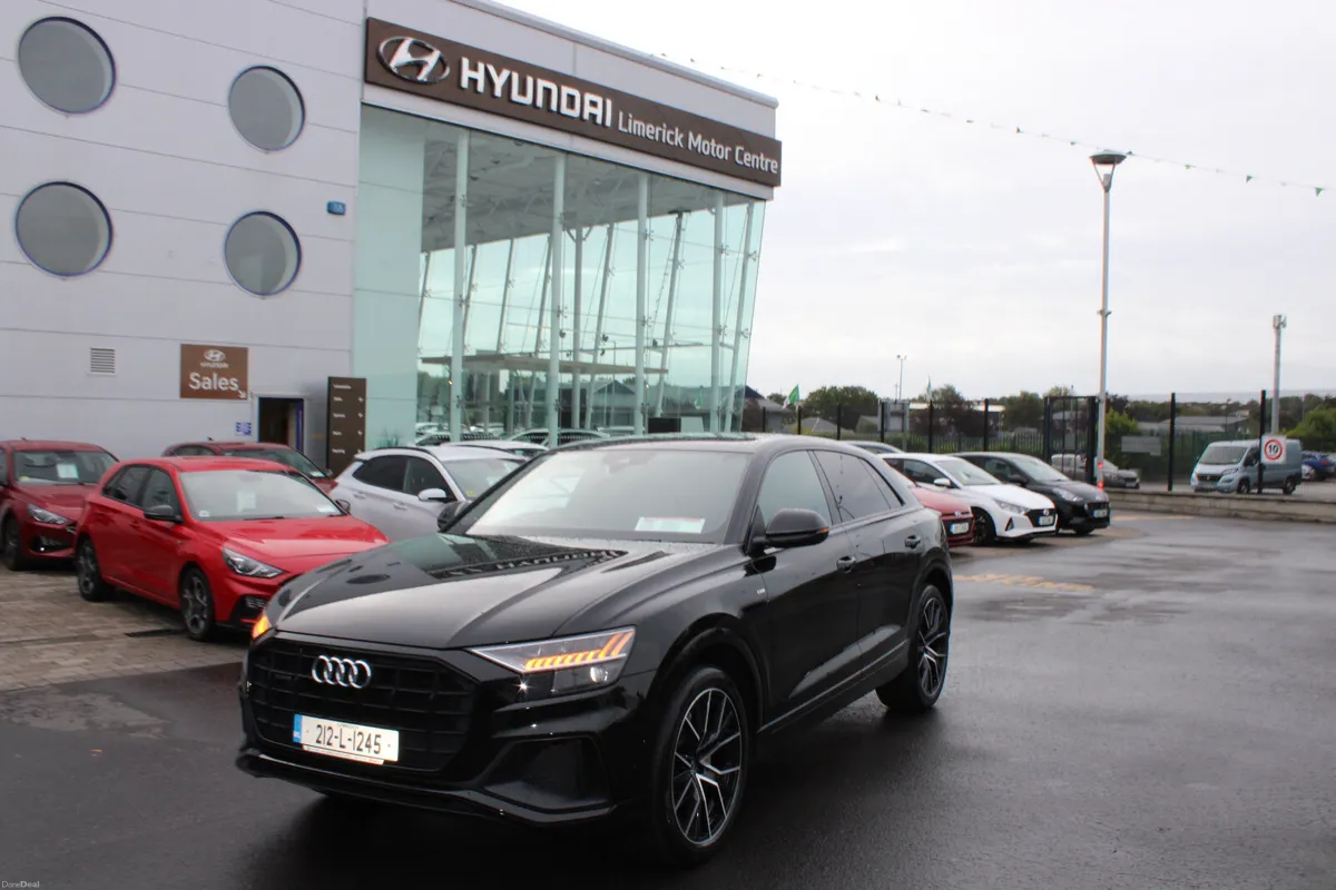 Audi Q8 2021 - Image 1