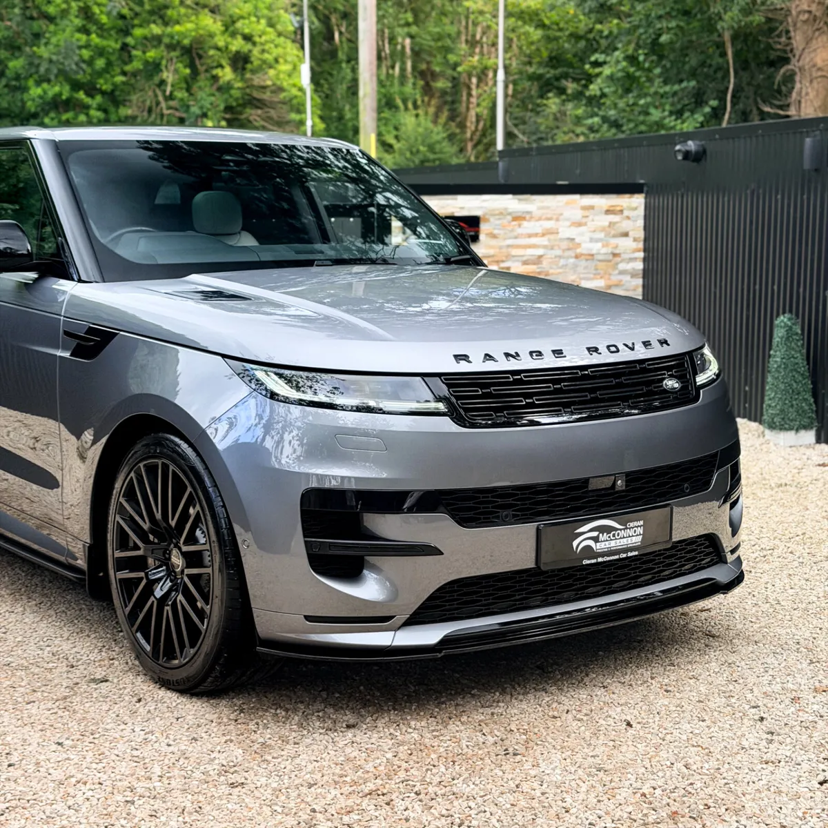 2023 (231) Range Rover Sport Dynamic SE 3.0 P440e - Image 5