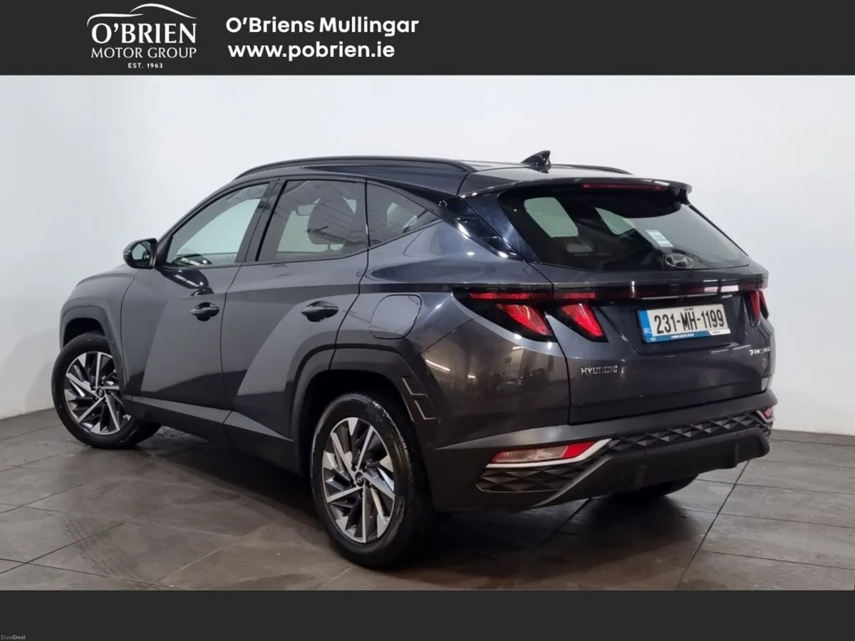 Hyundai Tucson 2WD Executive - Image 3
