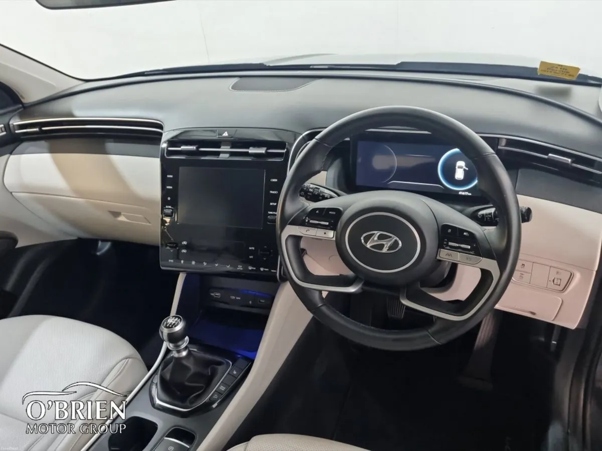 Hyundai Tucson 2WD Executive - Image 6