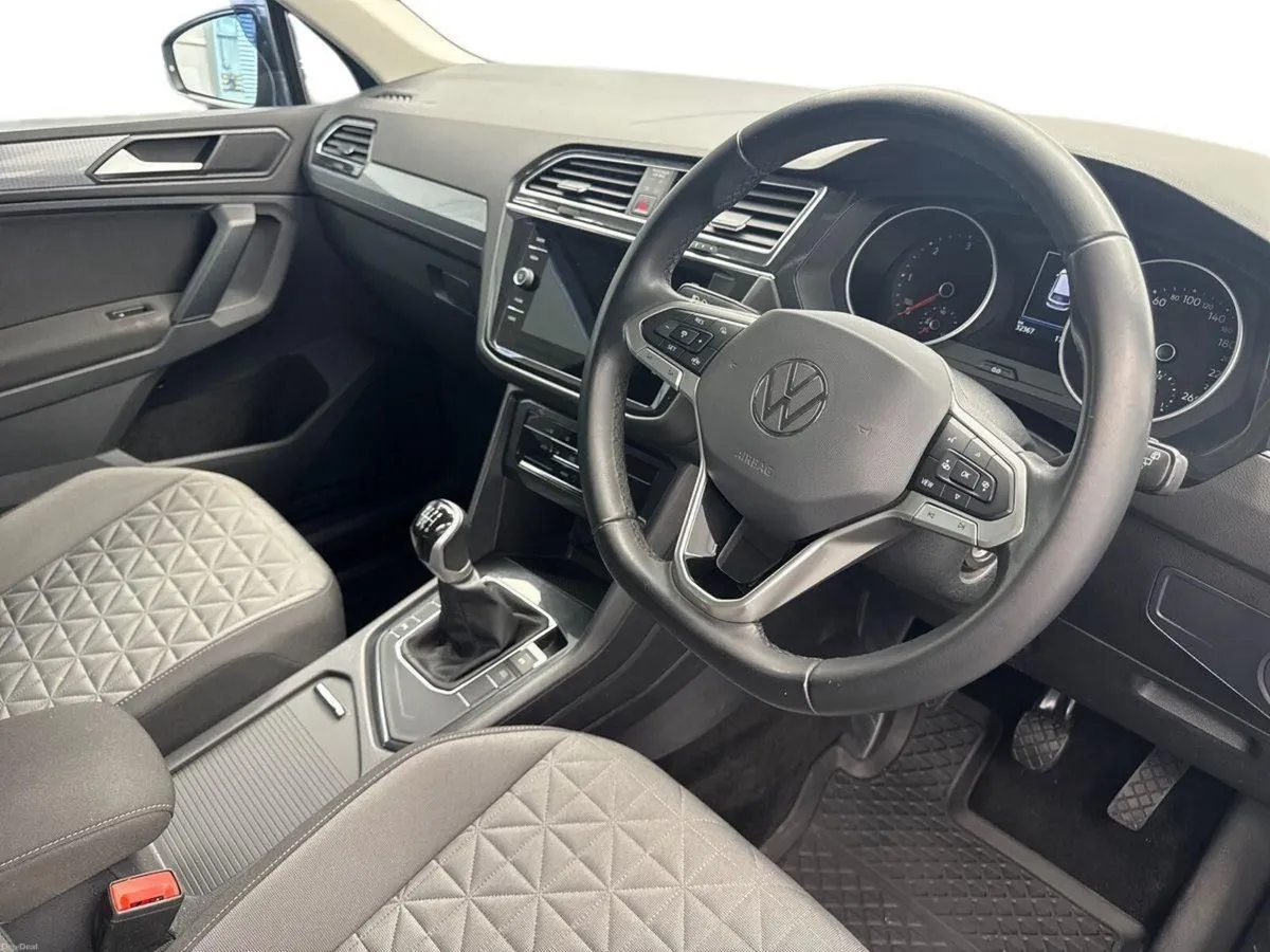 Volkswagen Tiguan 2.0TDI LIFE *JUST ARRIVED* €70 P - Image 6
