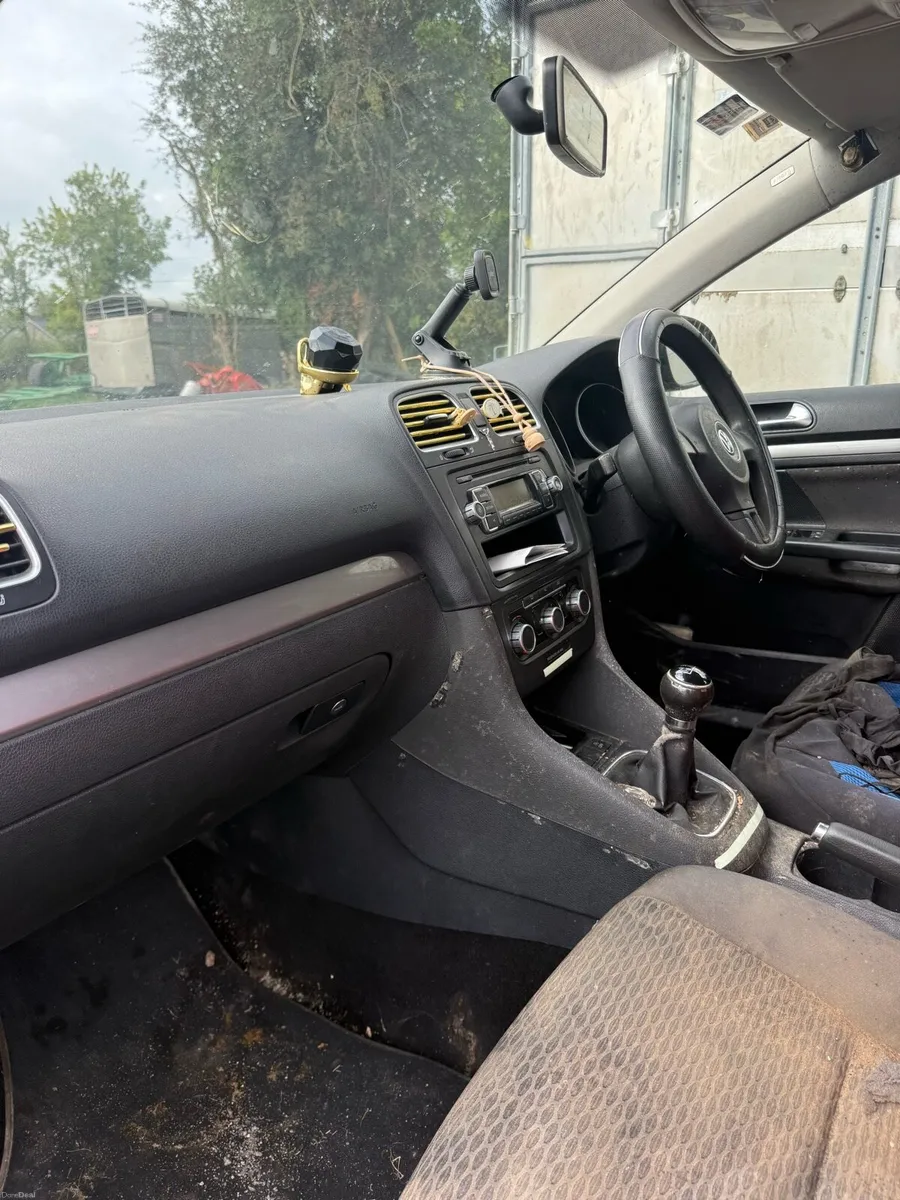 Volkswagen Golf 1.6 tdi - Image 4