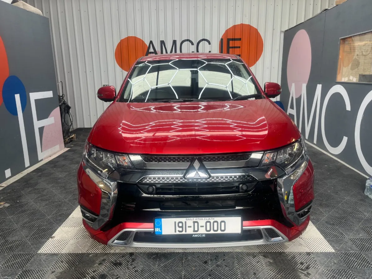 Mitsubishi Outlander 2019 MITSUBISHI OUTLANDER 4WD - Image 2