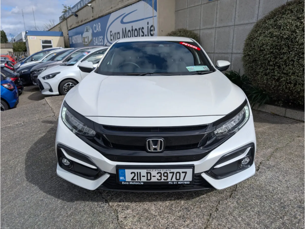Honda Civic 1.0 PETROL //LOW MILES//REVERSE CAMERA - Image 2