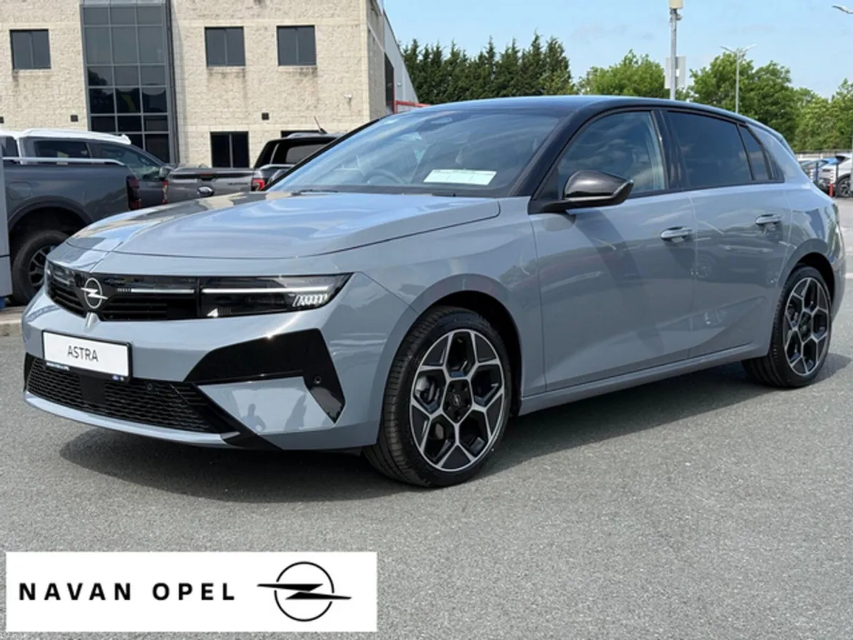 Opel Astra GS-Line 1.5TD 130Ps - Image 4