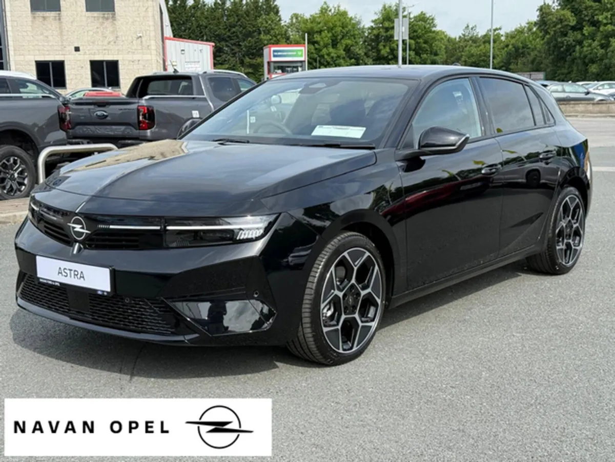 Opel Astra GS 1.2 145PS HYBRID  AUTO *5 Year Unlim - Image 2