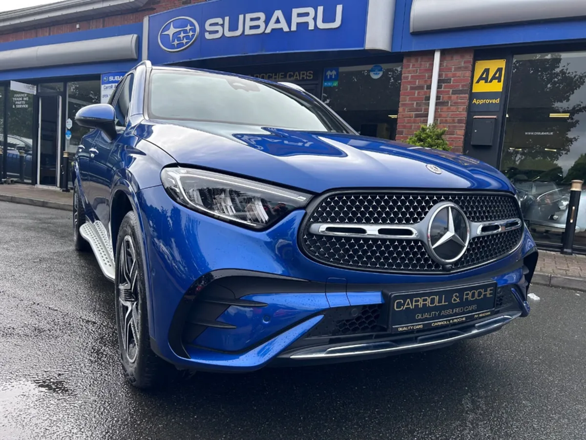 Mercedes-Benz GLC 300 AMG LINE E 4MATIC Beautiful - Image 3