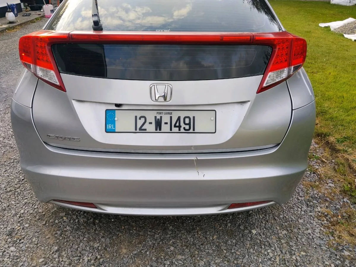 Honda civic - Image 5