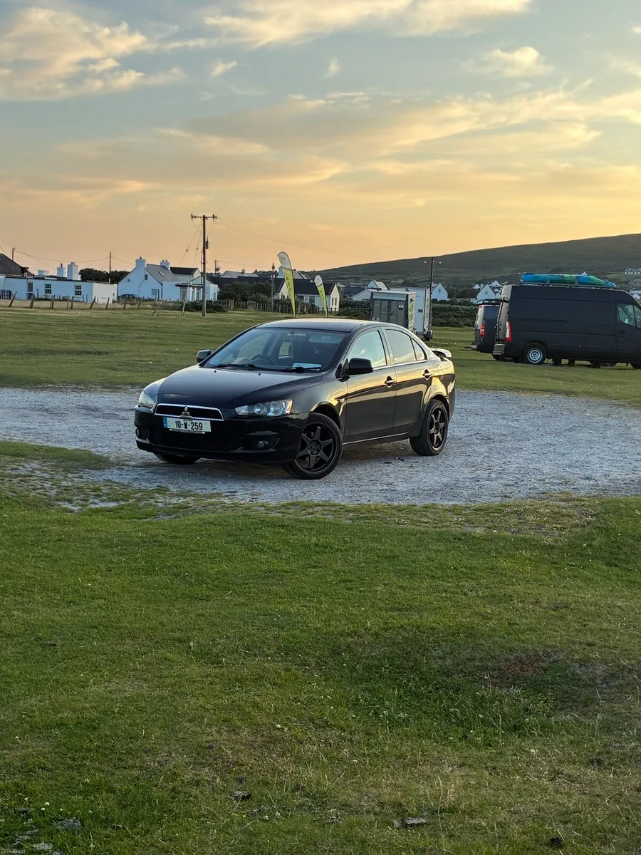 Mitsubishi Lancer NCT(08/27) TAX (07/27) - Image 1