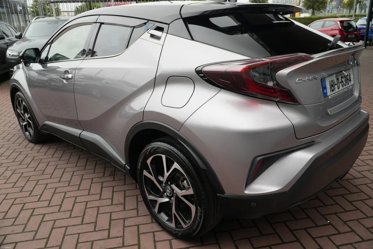 2018 TOYOTA CHR - Image 6