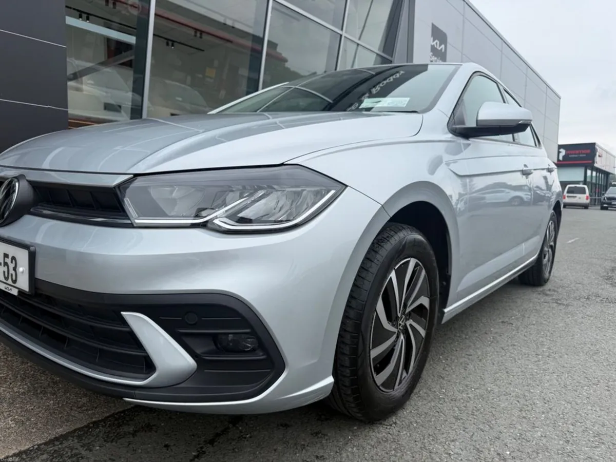 Volkswagen Polo Life 1.0 TSI 95HP M5F 5DR - Image 3