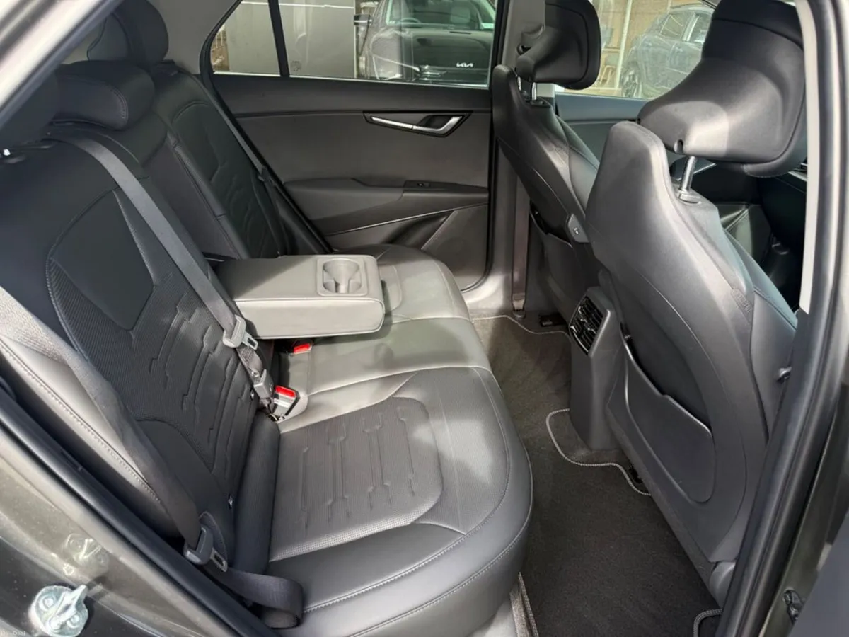 Kia Niro EV K3 SEM 5DR Auto - Image 4