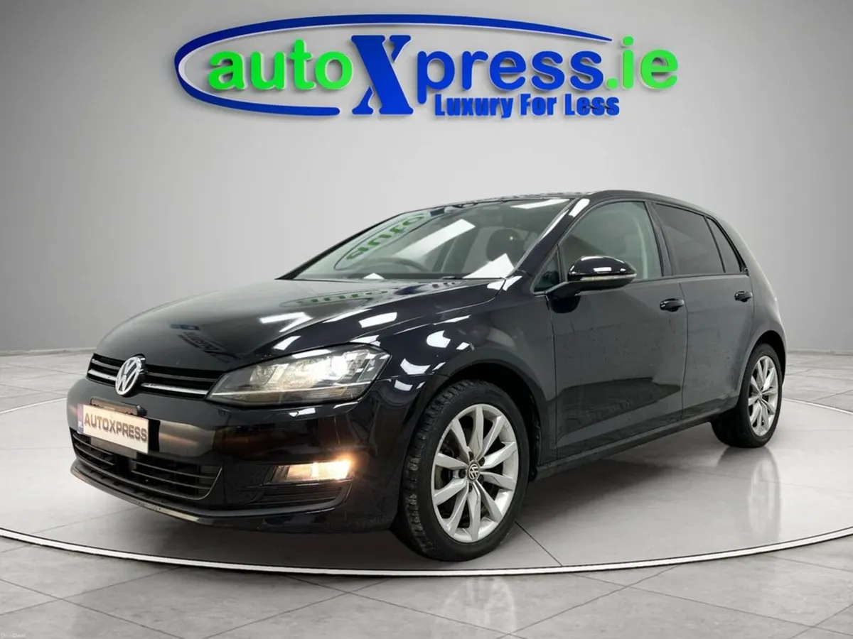 Volkswagen Golf 1.2 TSI COMFORTLINE, Low mileage - Image 5