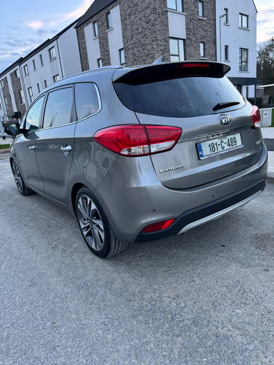 Stunning Kia Carens 2018 Top Spec with Long NCT - Image 6