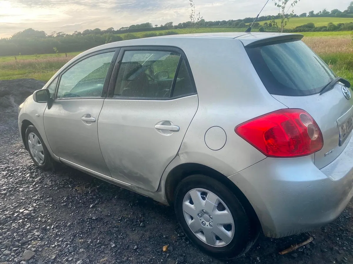 Toyota Auris - Image 3