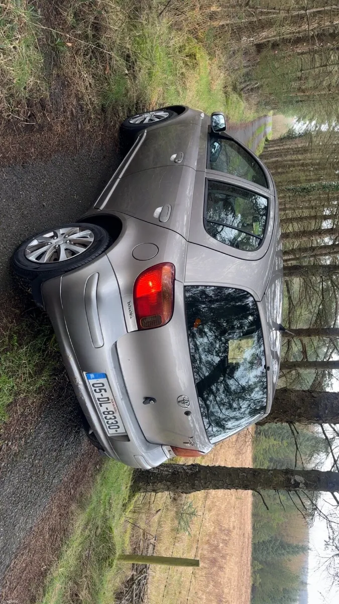 Toyota Yaris low miler - Image 4