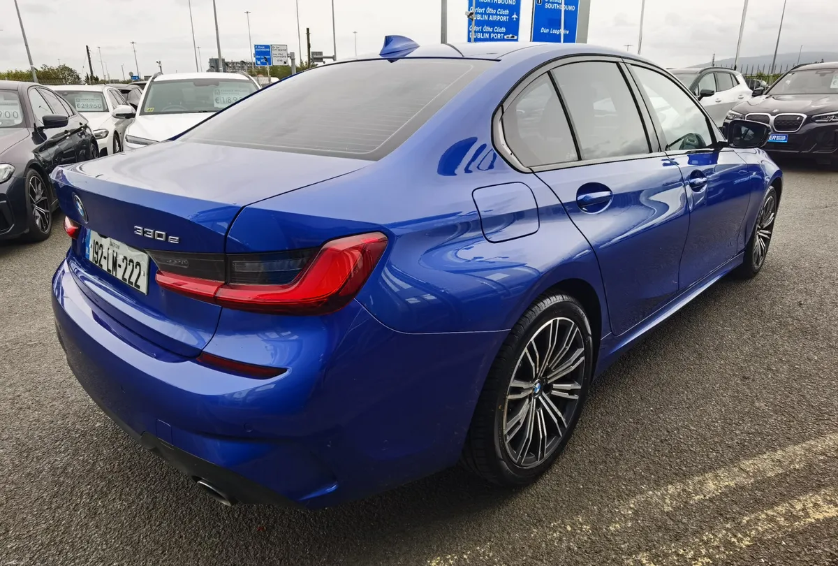 BMW 3 SERIES 330E M SPORT AUTOMATIC PHEV - Image 5