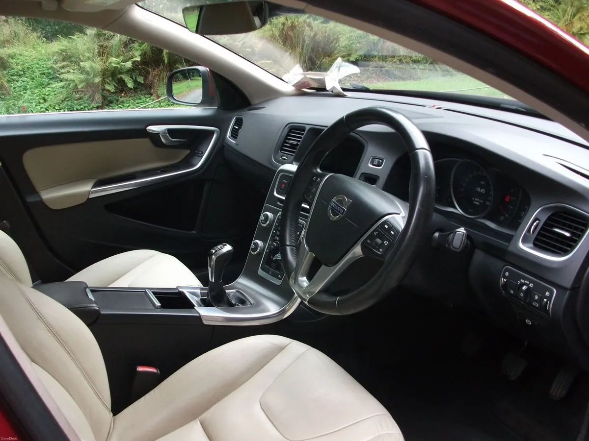 Volvo S60 D3SE 147000KLM  2016 - Image 6