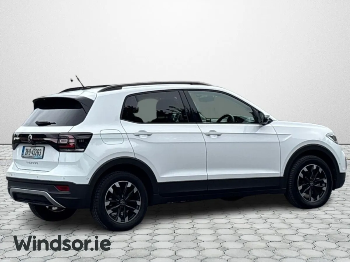Volkswagen T-Cross Automatic - Image 2