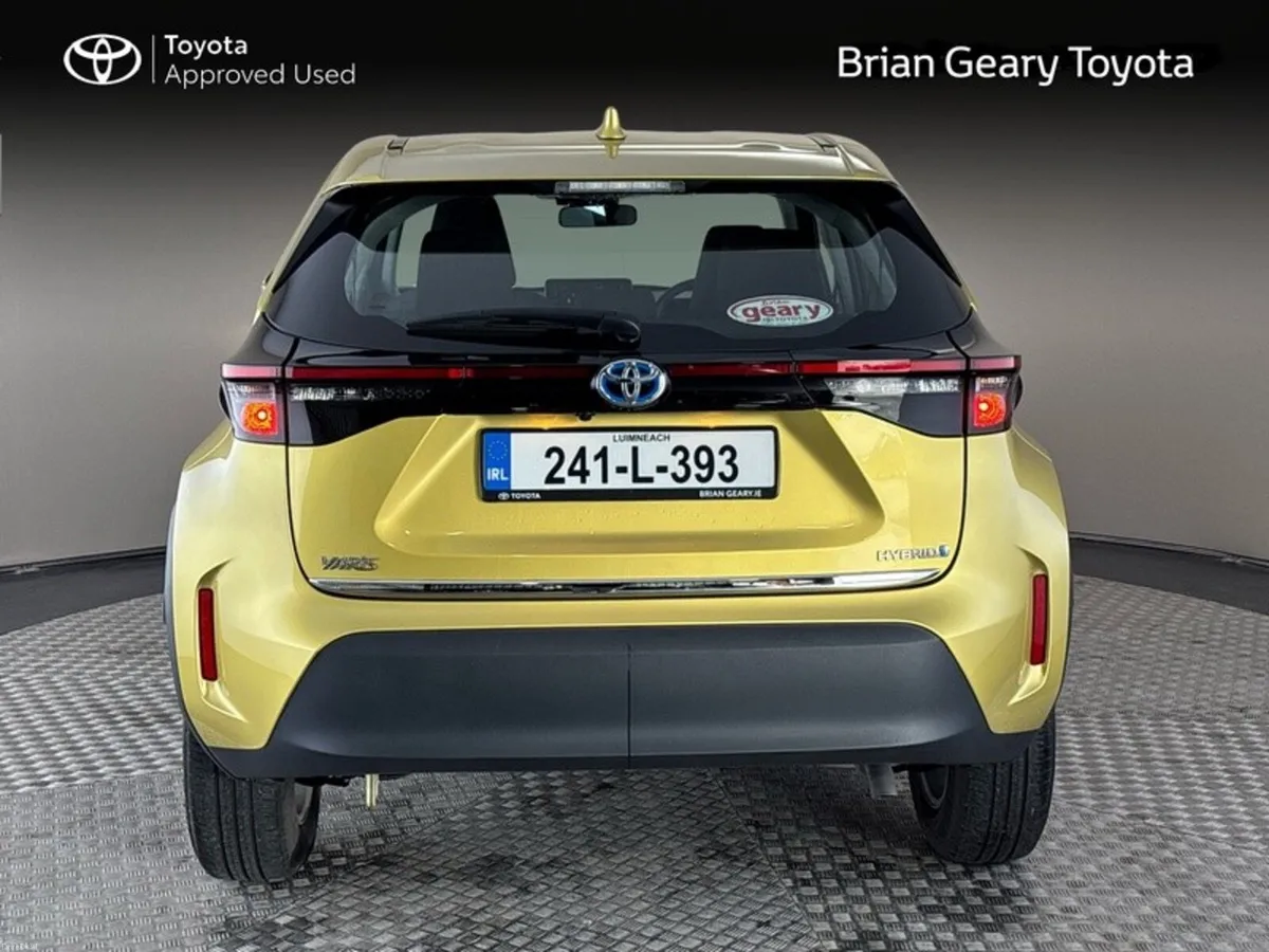 Toyota Yaris Cross HYBRID LUNA - Image 4